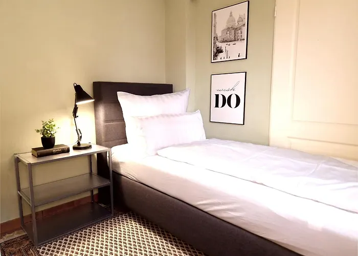 Schnelle Verbindung Nach Frankfurt, Messe Und Flughafen * Karben